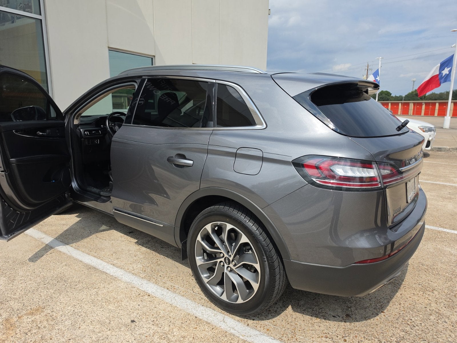 2023 Lincoln Nautilus Reserve
