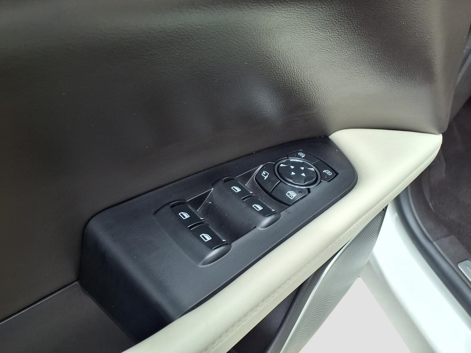 2023 Lincoln Nautilus Black Label