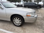 2009 Lincoln Town Car Signature Limited