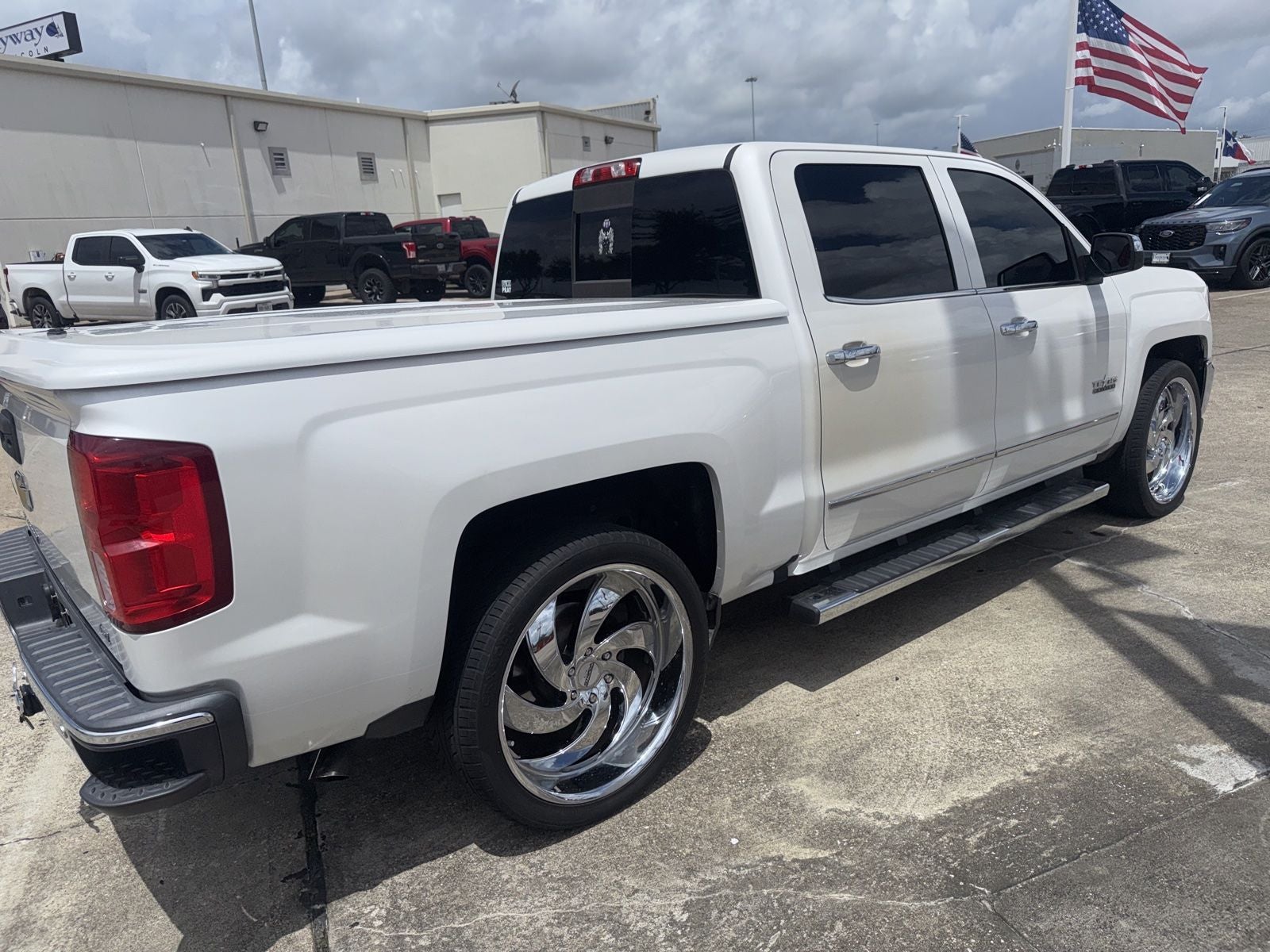 2017 Chevrolet Silverado 1500 LTZ 1LZ