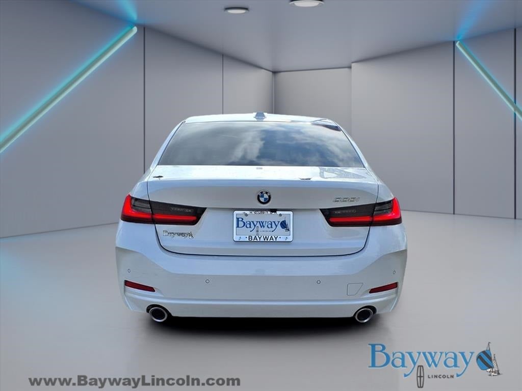 2024 BMW 3 Series 330i