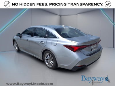 2020 Toyota Avalon Hybrid XLE Plus