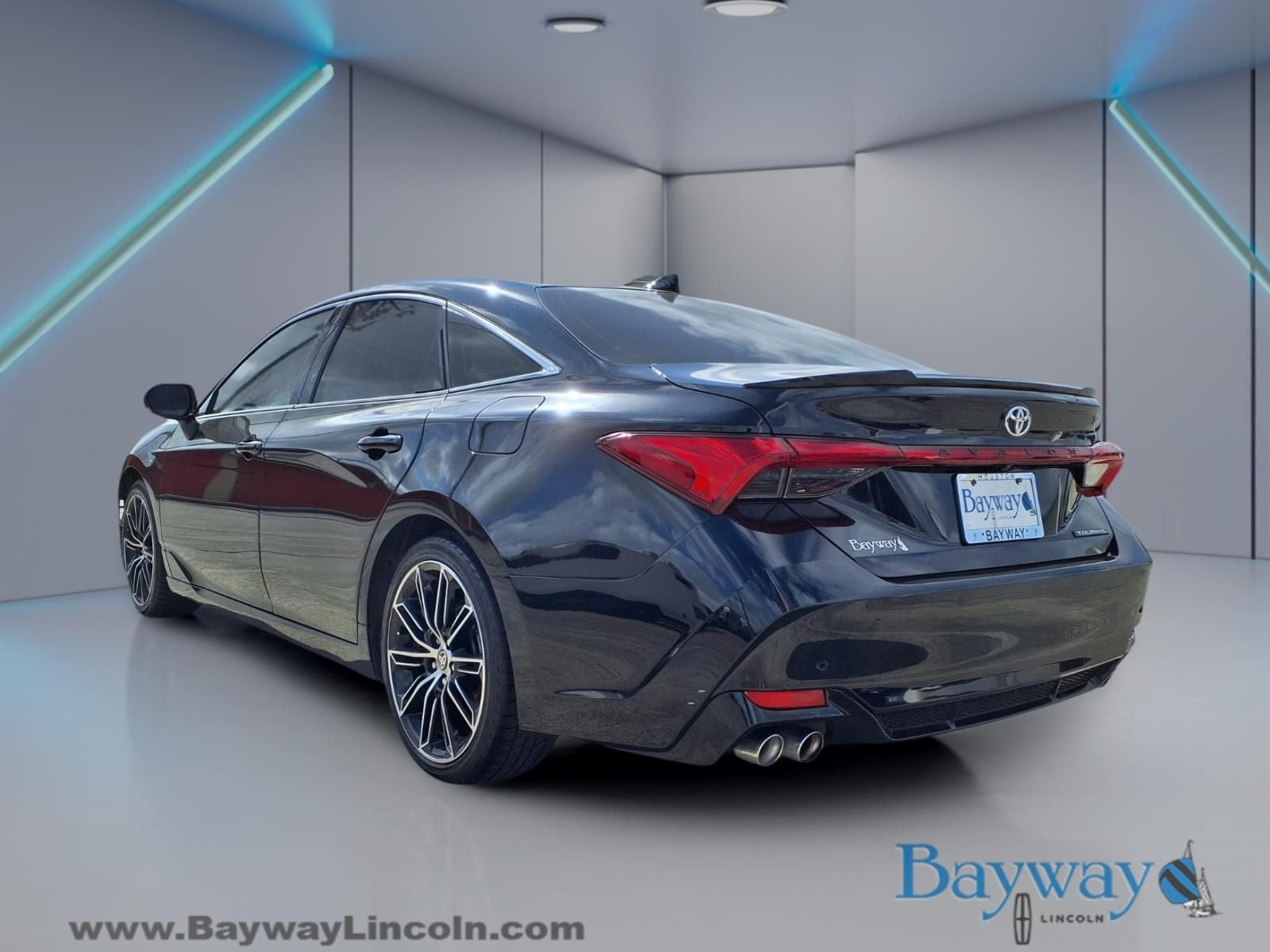 2020 Toyota Avalon Touring