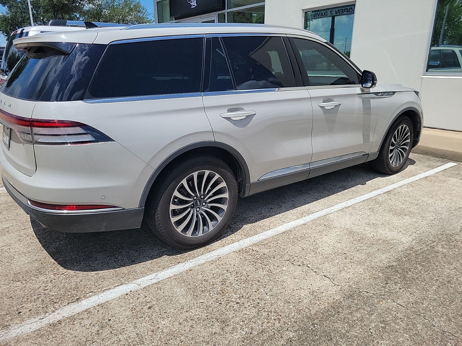 2023 Lincoln Aviator Reserve