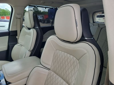 2022 Lincoln Aviator Black Label