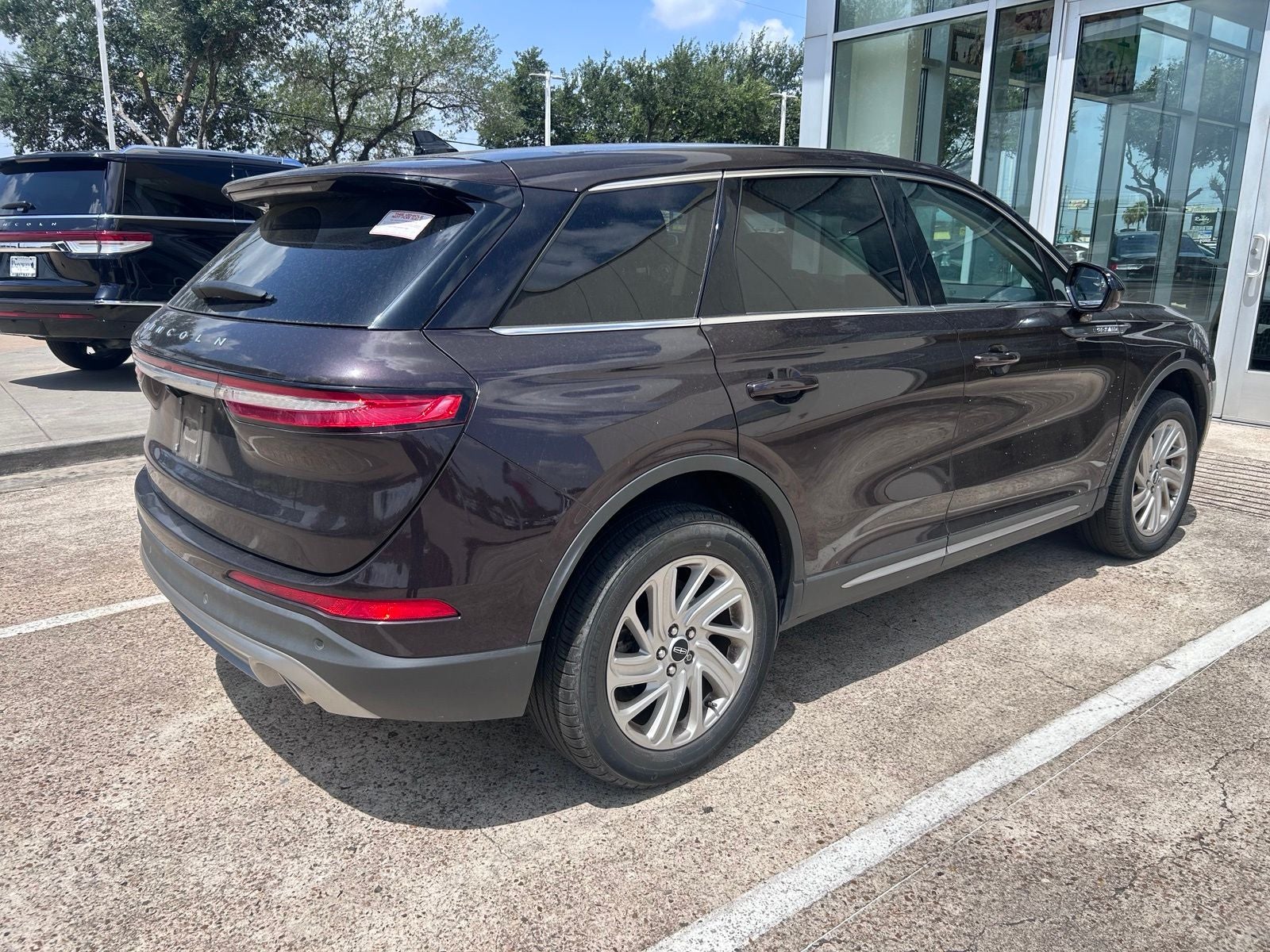 2023 Lincoln Corsair Standard