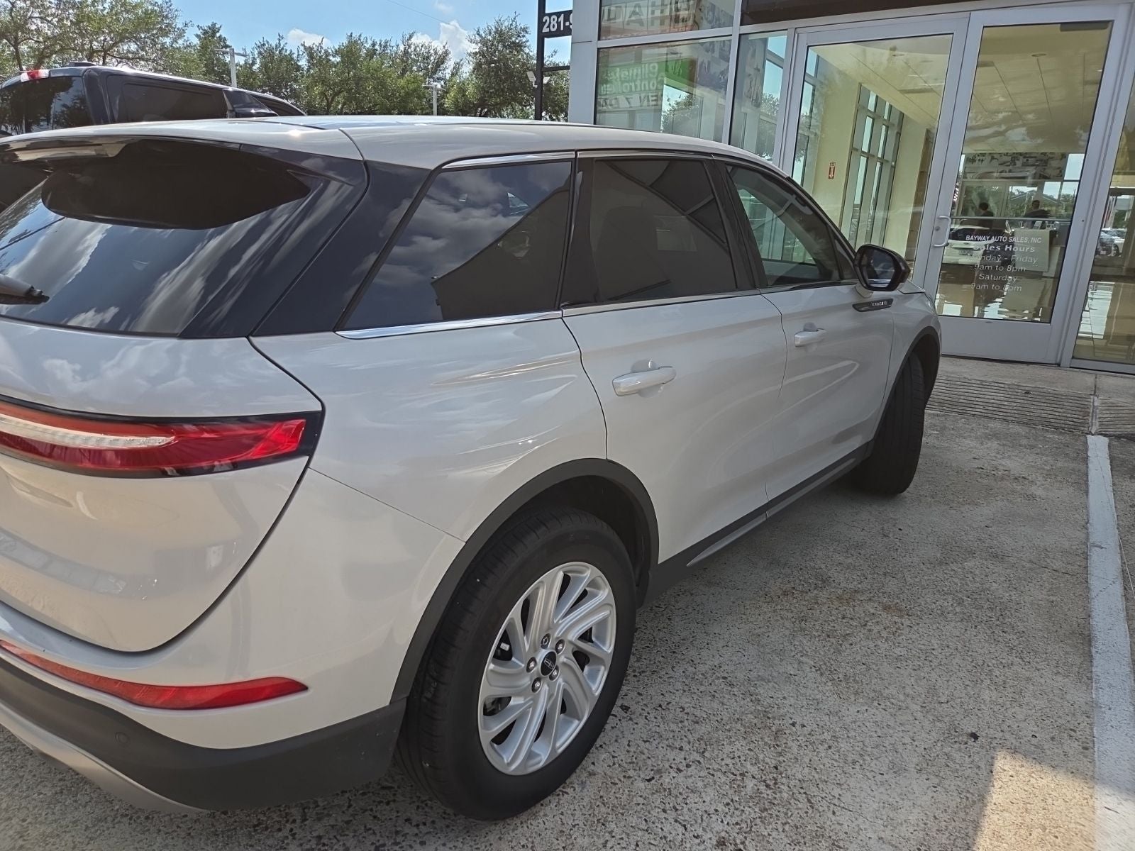 2024 Lincoln Corsair Premiere