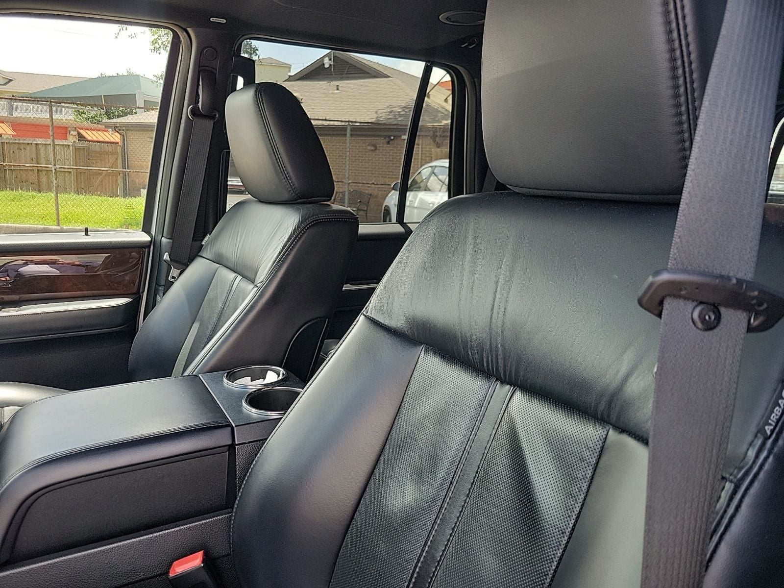 2017 Lincoln Navigator Select