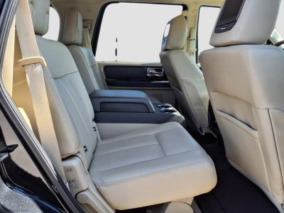 2015 Lincoln Navigator Base