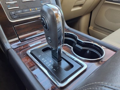 2015 Lincoln Navigator Base