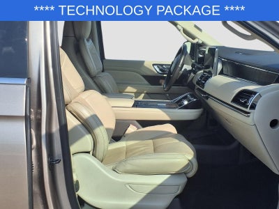 2019 Lincoln Navigator Select