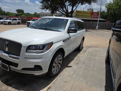 2023 Lincoln Navigator Reserve