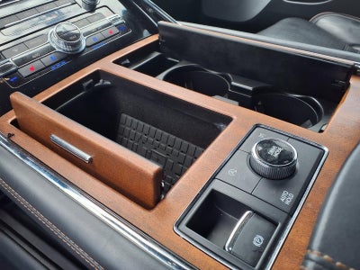2024 Lincoln Navigator Black Label