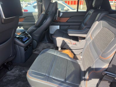 2023 Lincoln Navigator Black Label