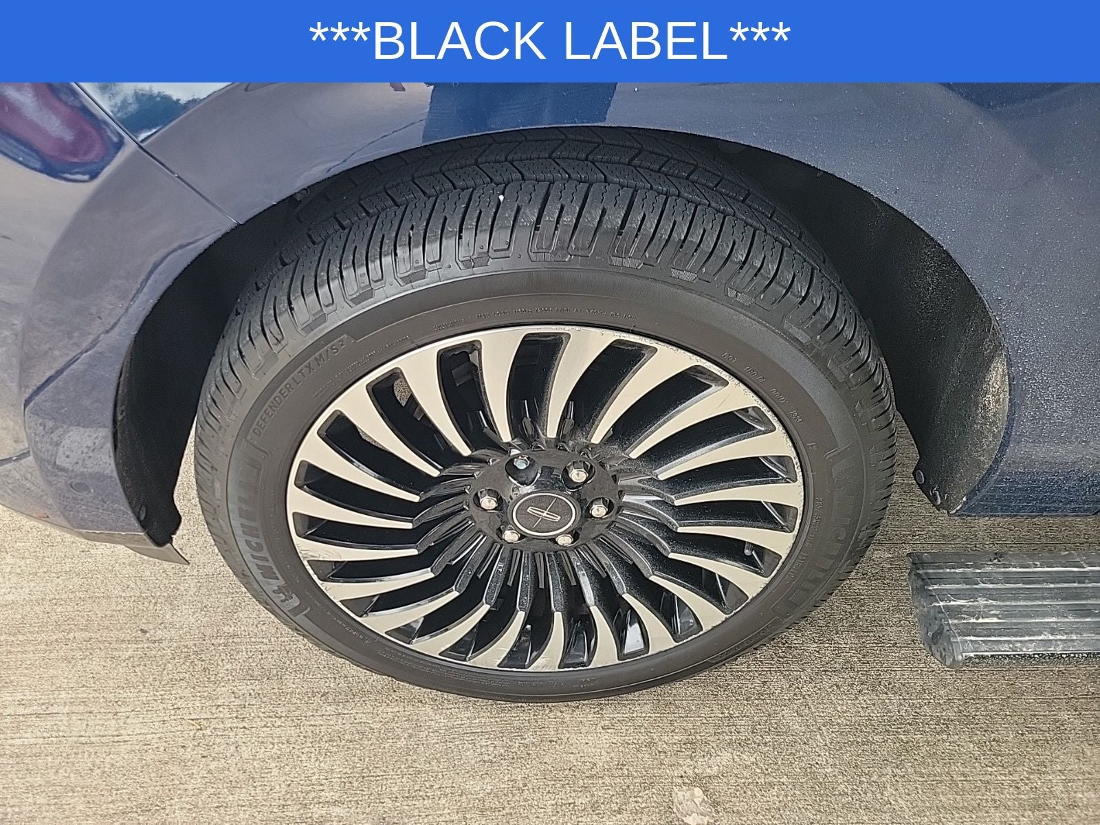 2020 Lincoln Navigator Black Label