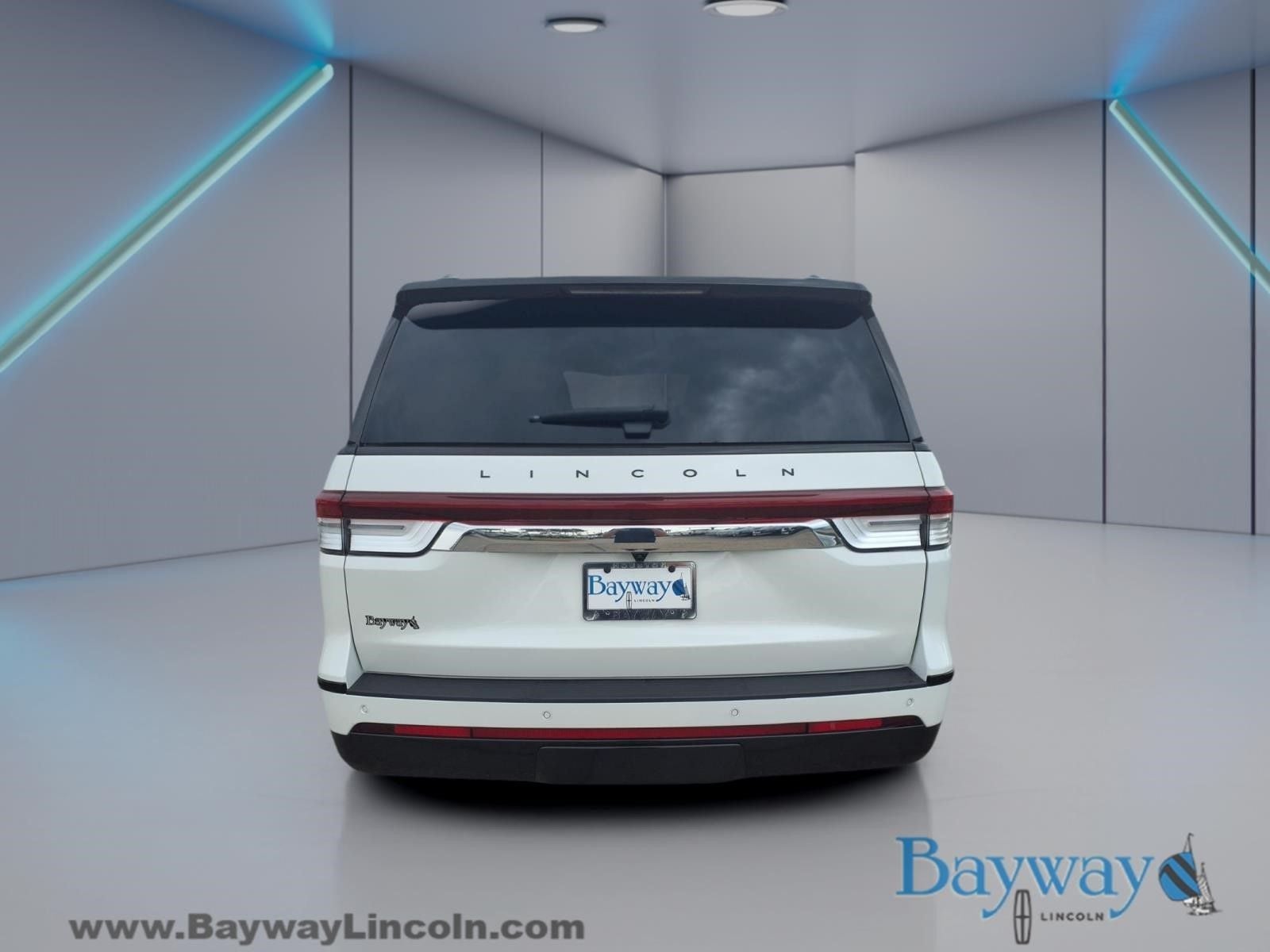 2023 Lincoln Navigator L Reserve