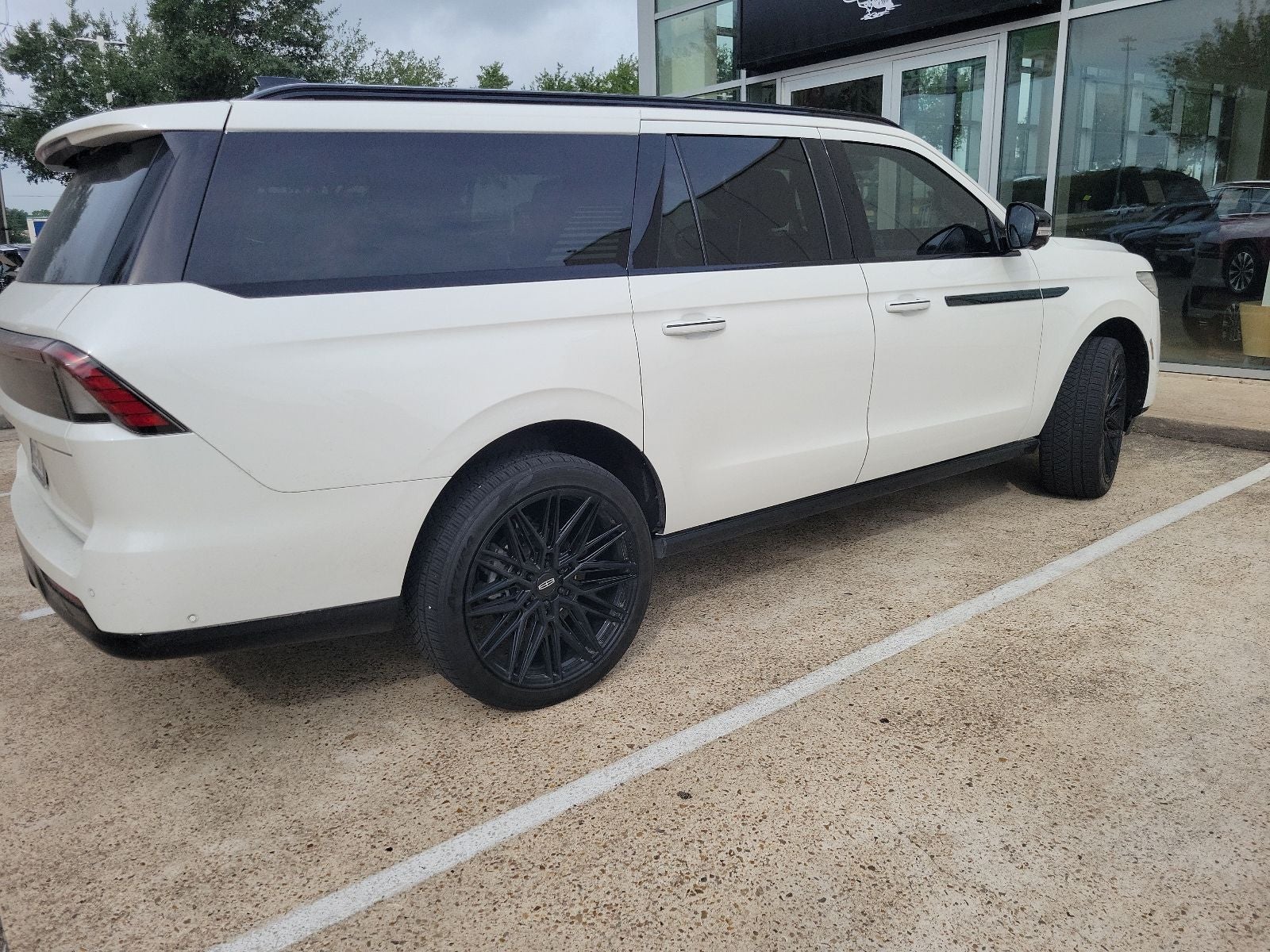2025 Lincoln Navigator L Reserve