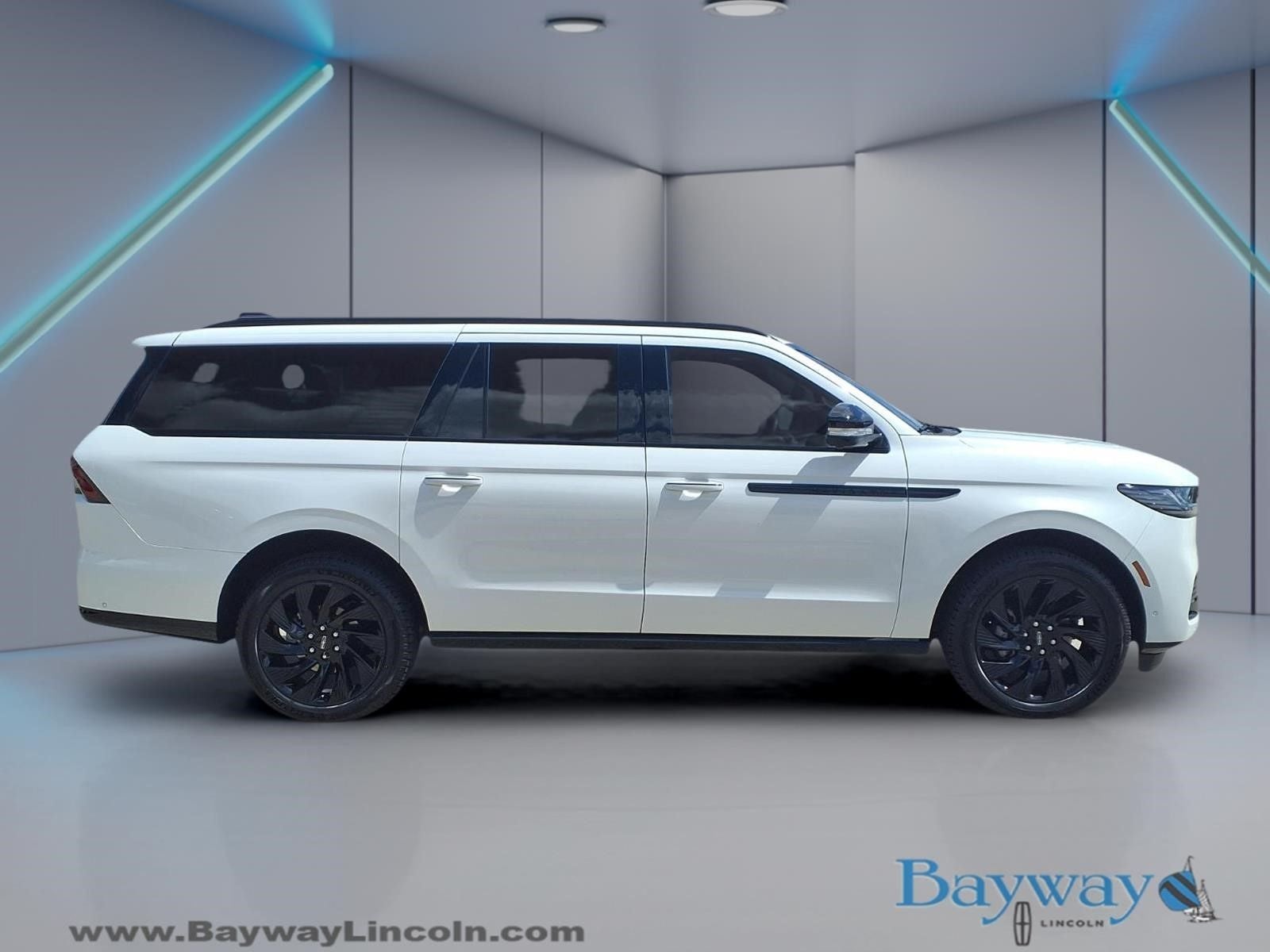2025 Lincoln Navigator L Reserve