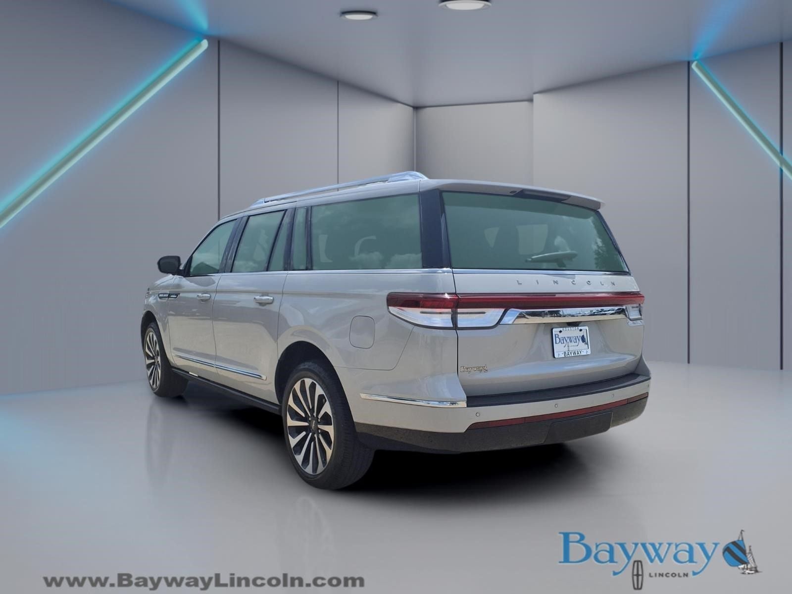 2023 Lincoln Navigator L Reserve