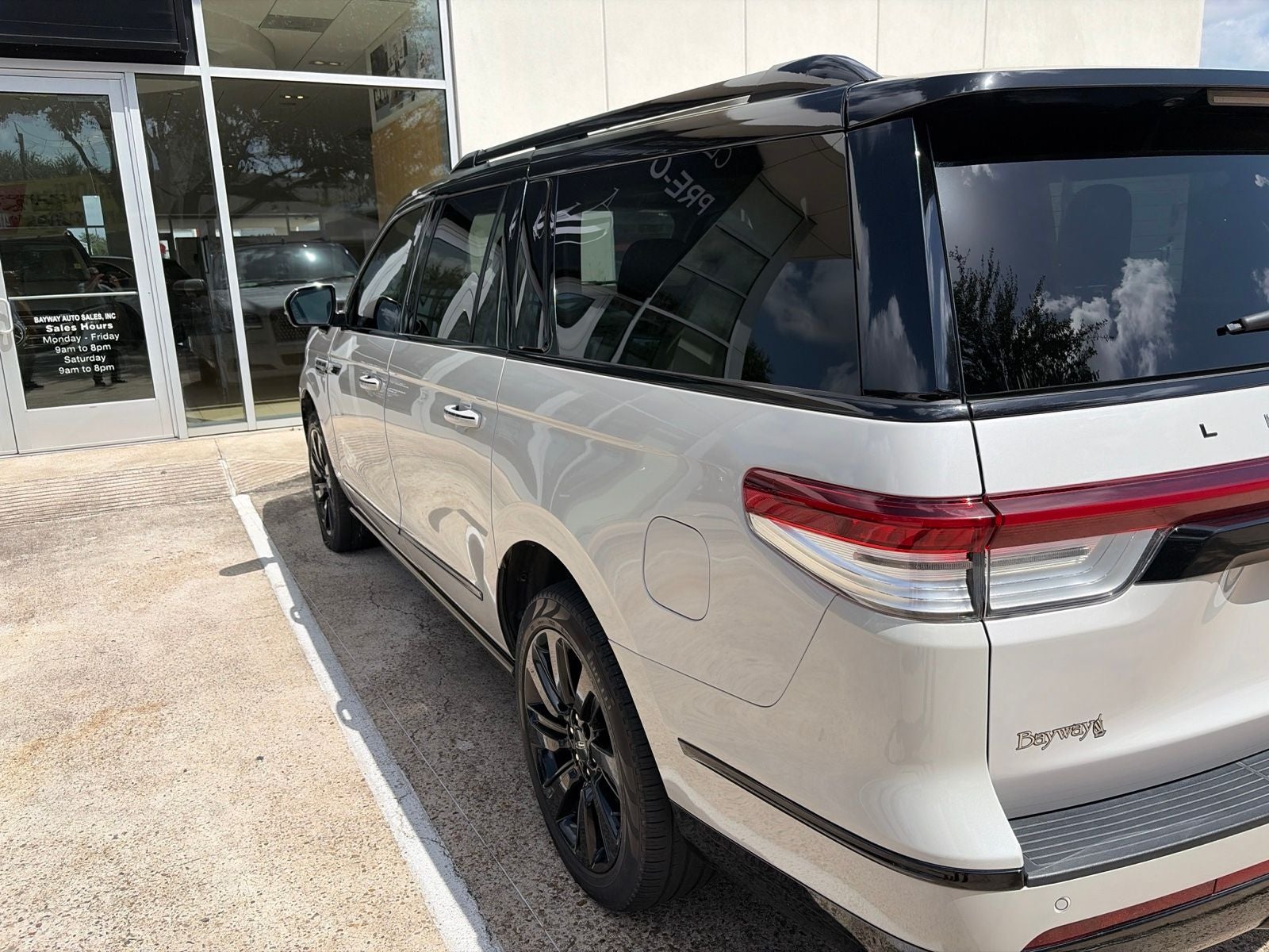 2024 Lincoln Navigator L Reserve