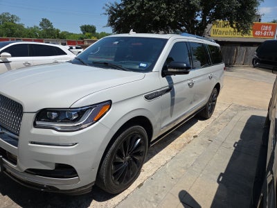 2022 Lincoln Navigator L Reserve
