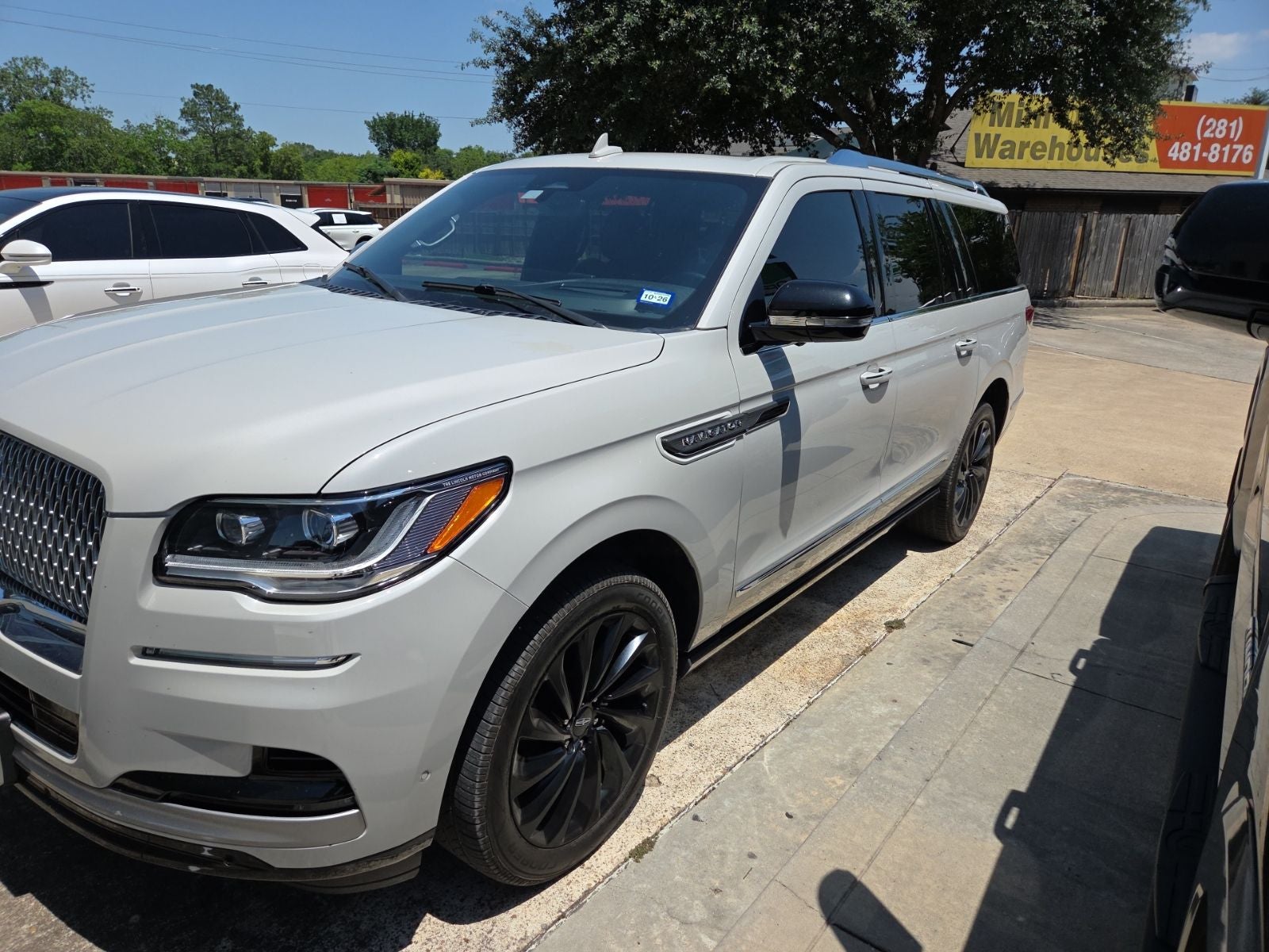 2022 Lincoln Navigator L Reserve