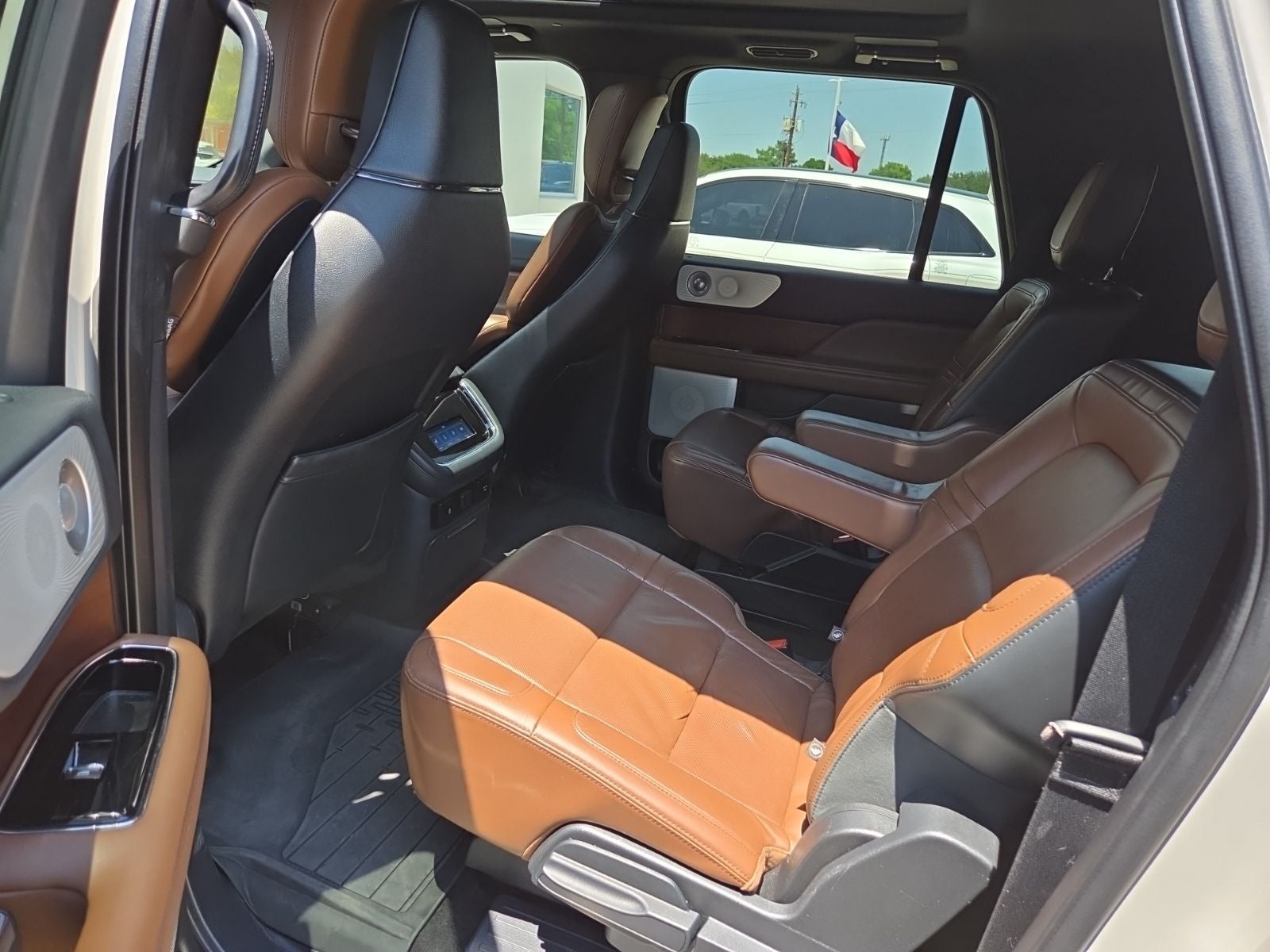 2022 Lincoln Navigator L Reserve