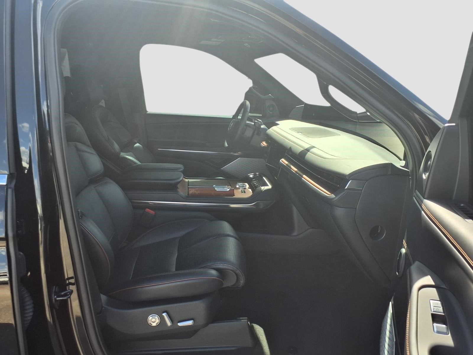 2026 Lincoln Navigator L Black Label