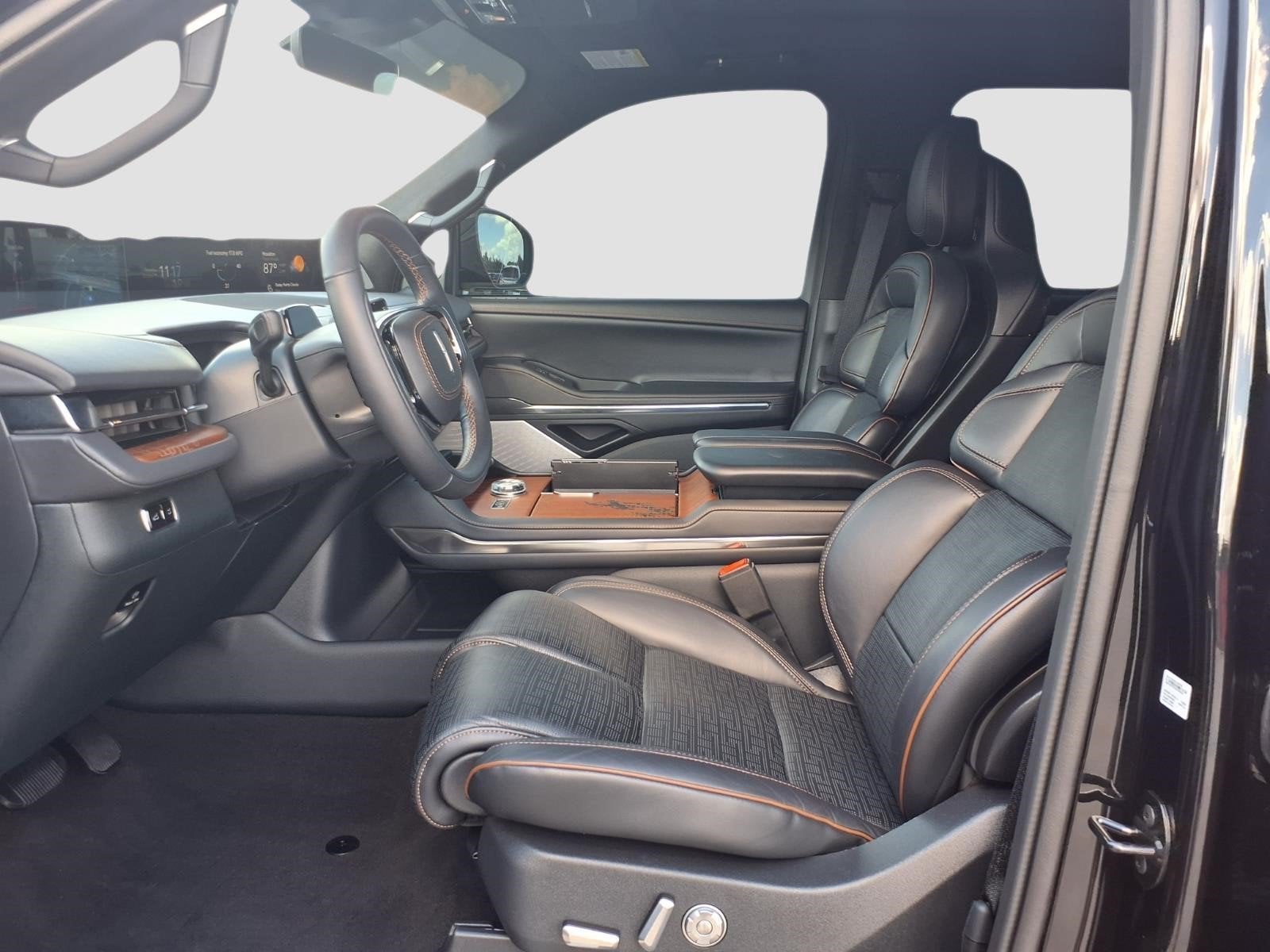 2026 Lincoln Navigator L Black Label