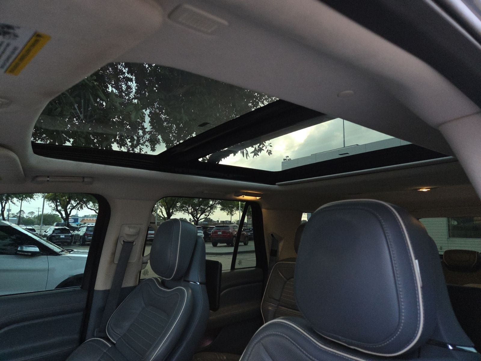 2019 Lincoln Navigator L Black Label