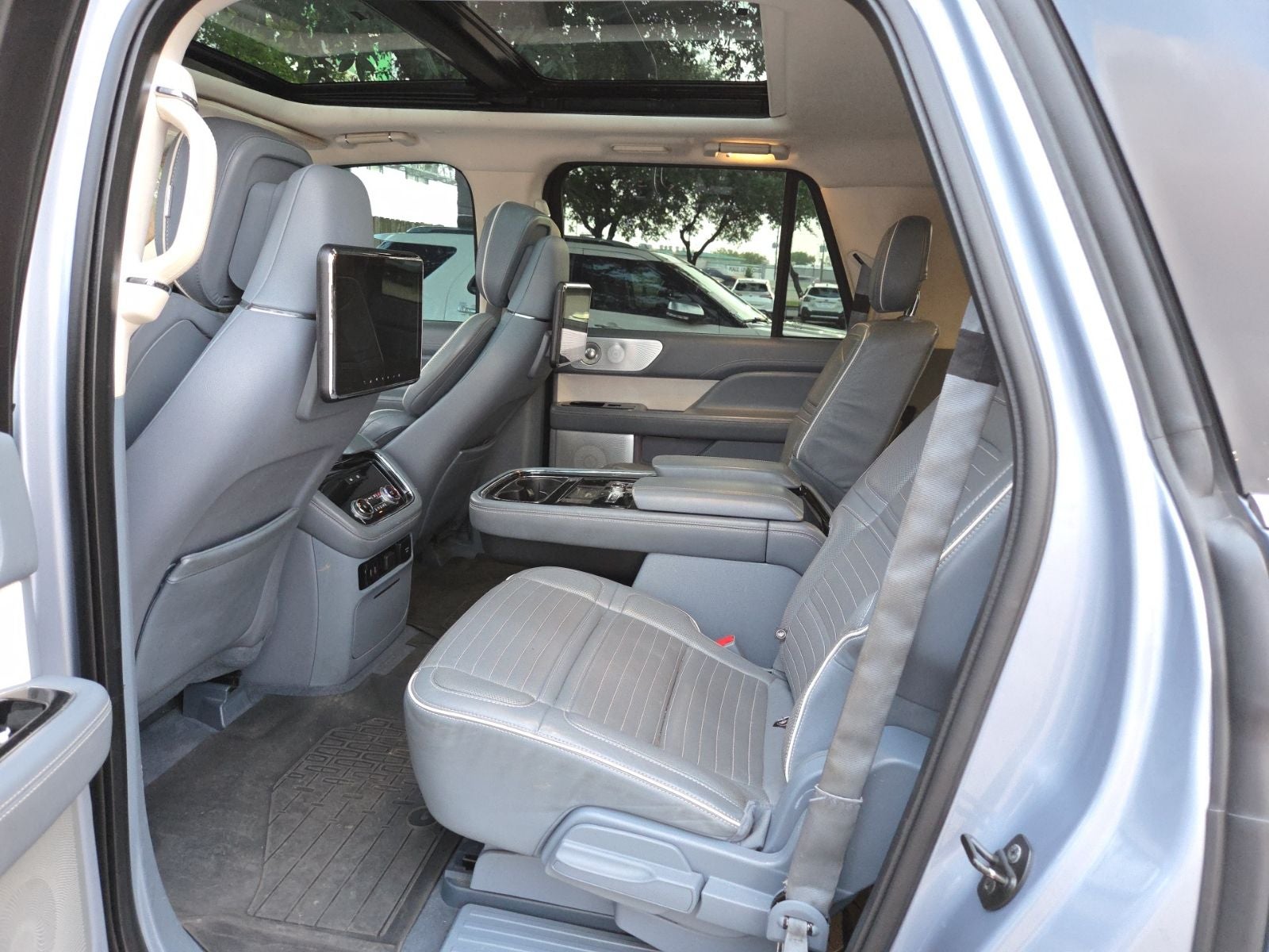 2019 Lincoln Navigator L Black Label