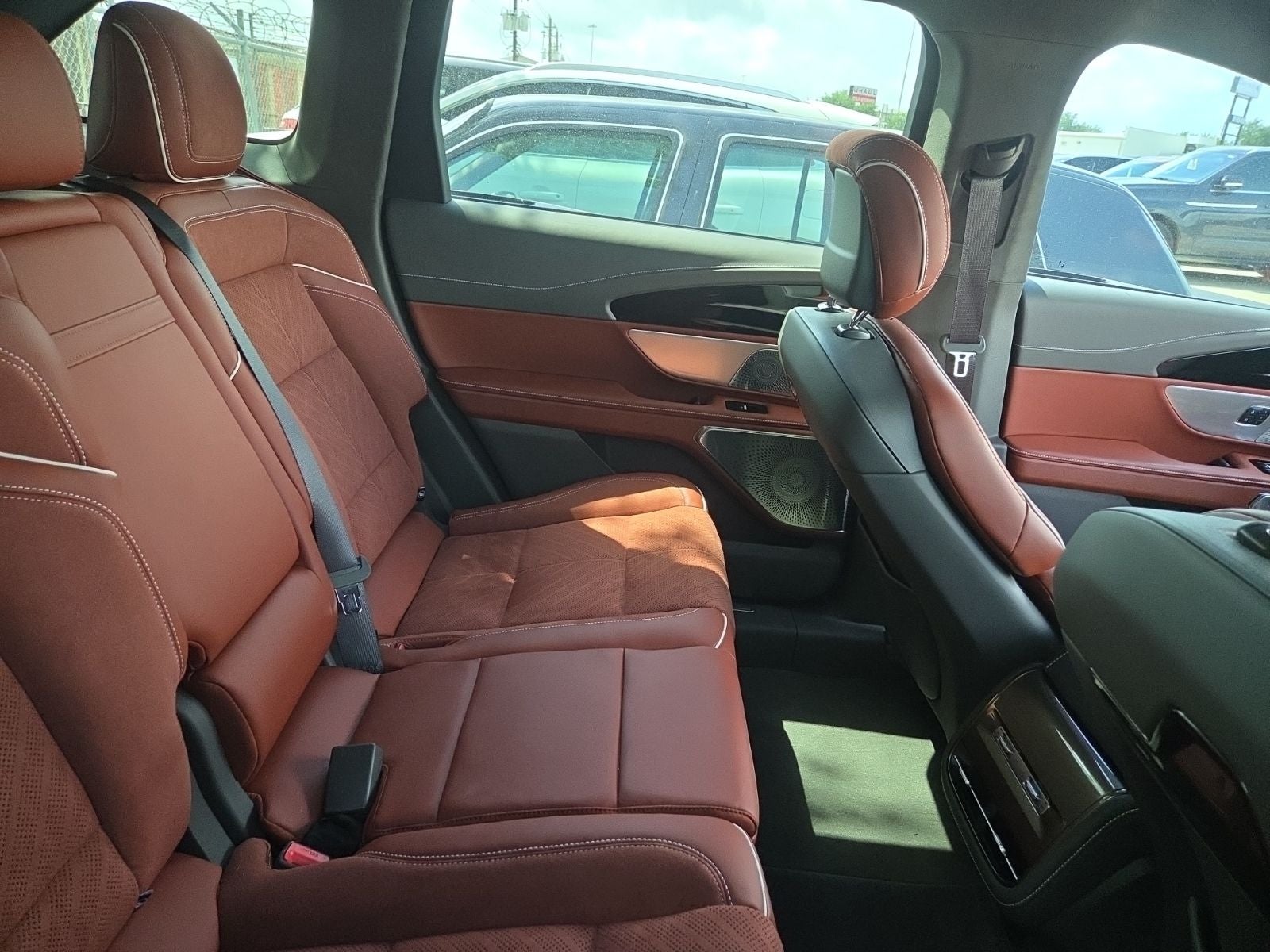 2024 Lincoln Nautilus Black Label