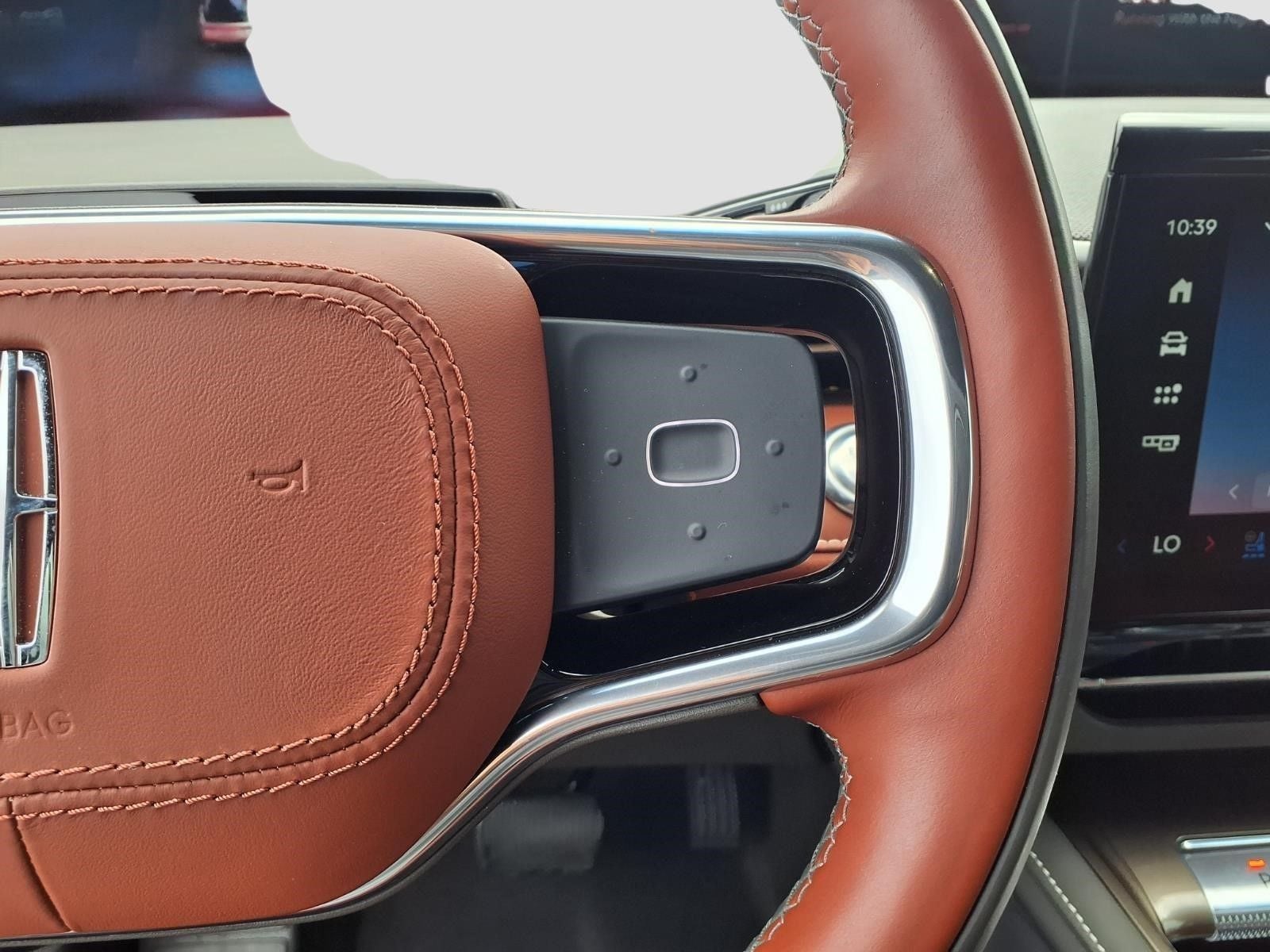 2024 Lincoln Nautilus Black Label