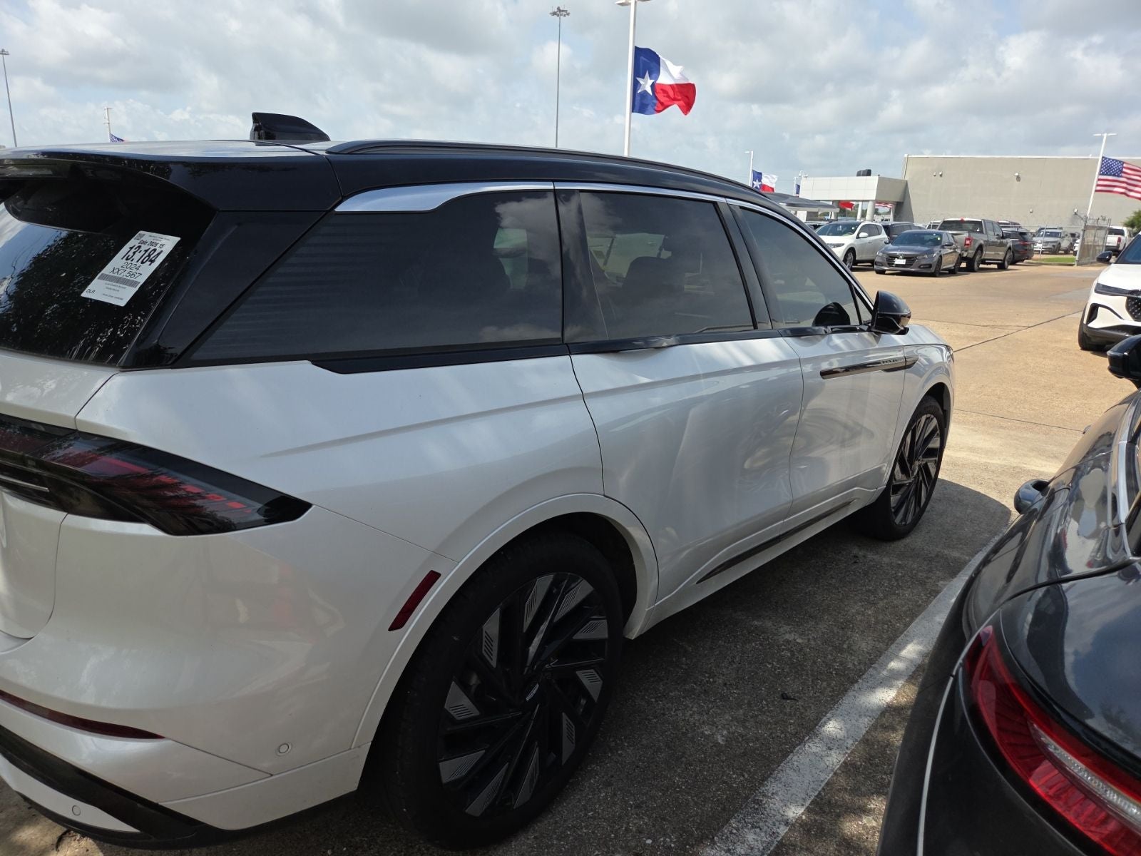 2024 Lincoln Nautilus Black Label