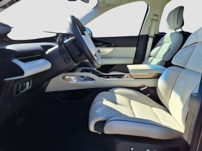 2024 Lincoln Nautilus Black Label