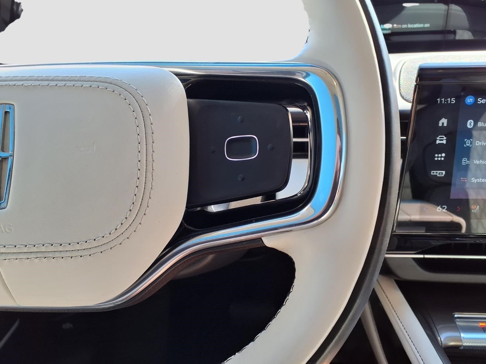 2024 Lincoln Nautilus Black Label