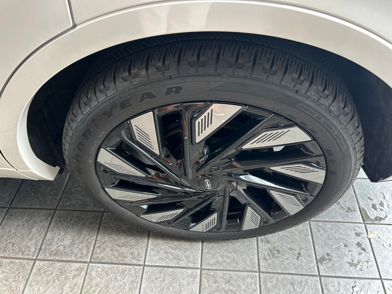 2025 Lincoln Nautilus Black Label