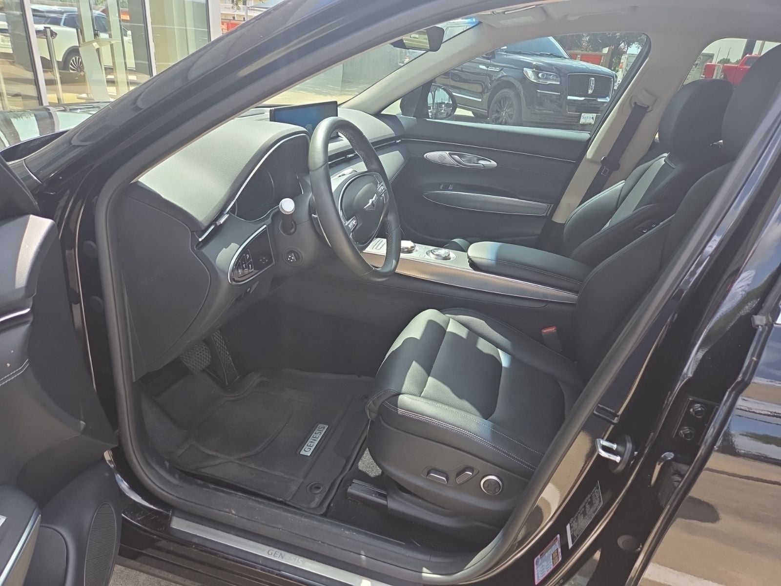 2025 Genesis GV70 2.5T Select