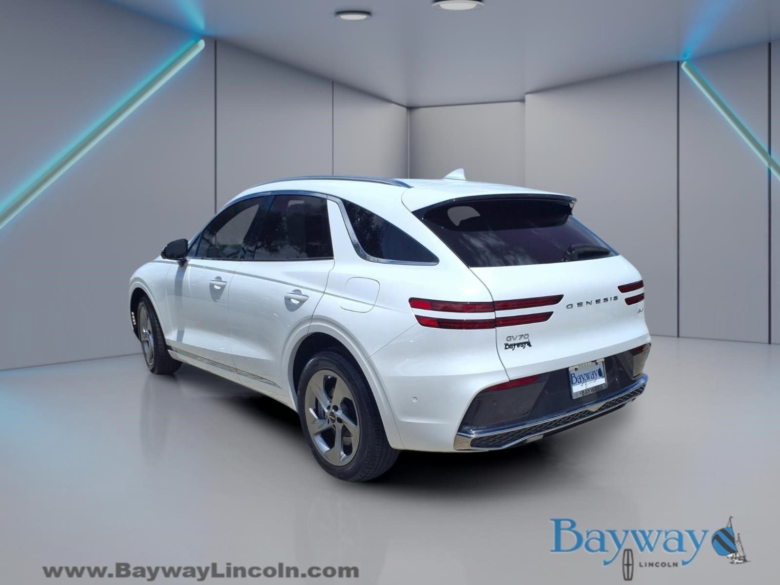 2026 Genesis GV70 2.5T Advanced