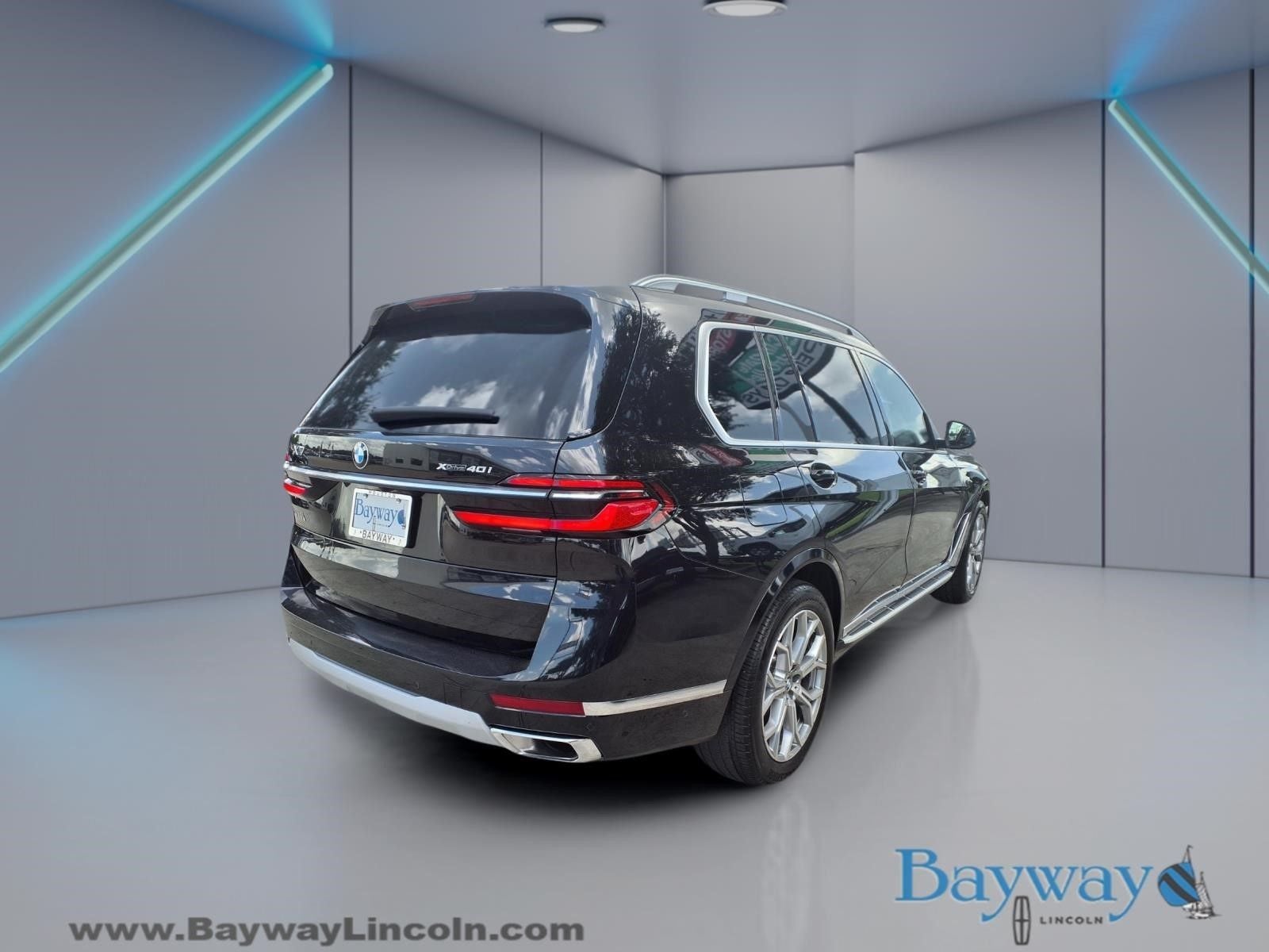 2025 BMW X7 xDrive40i