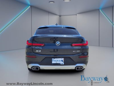 2025 BMW X4 xDrive30i