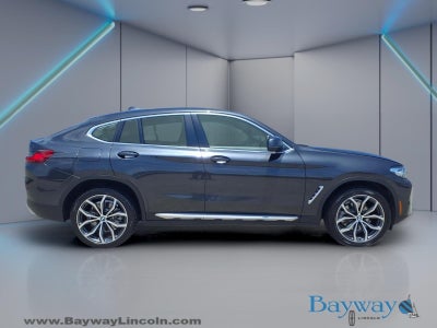 2025 BMW X4 xDrive30i