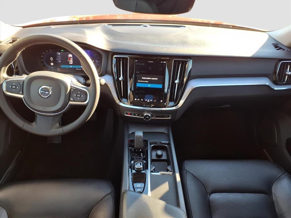 2024 Volvo S60 B5 Core Dark Theme