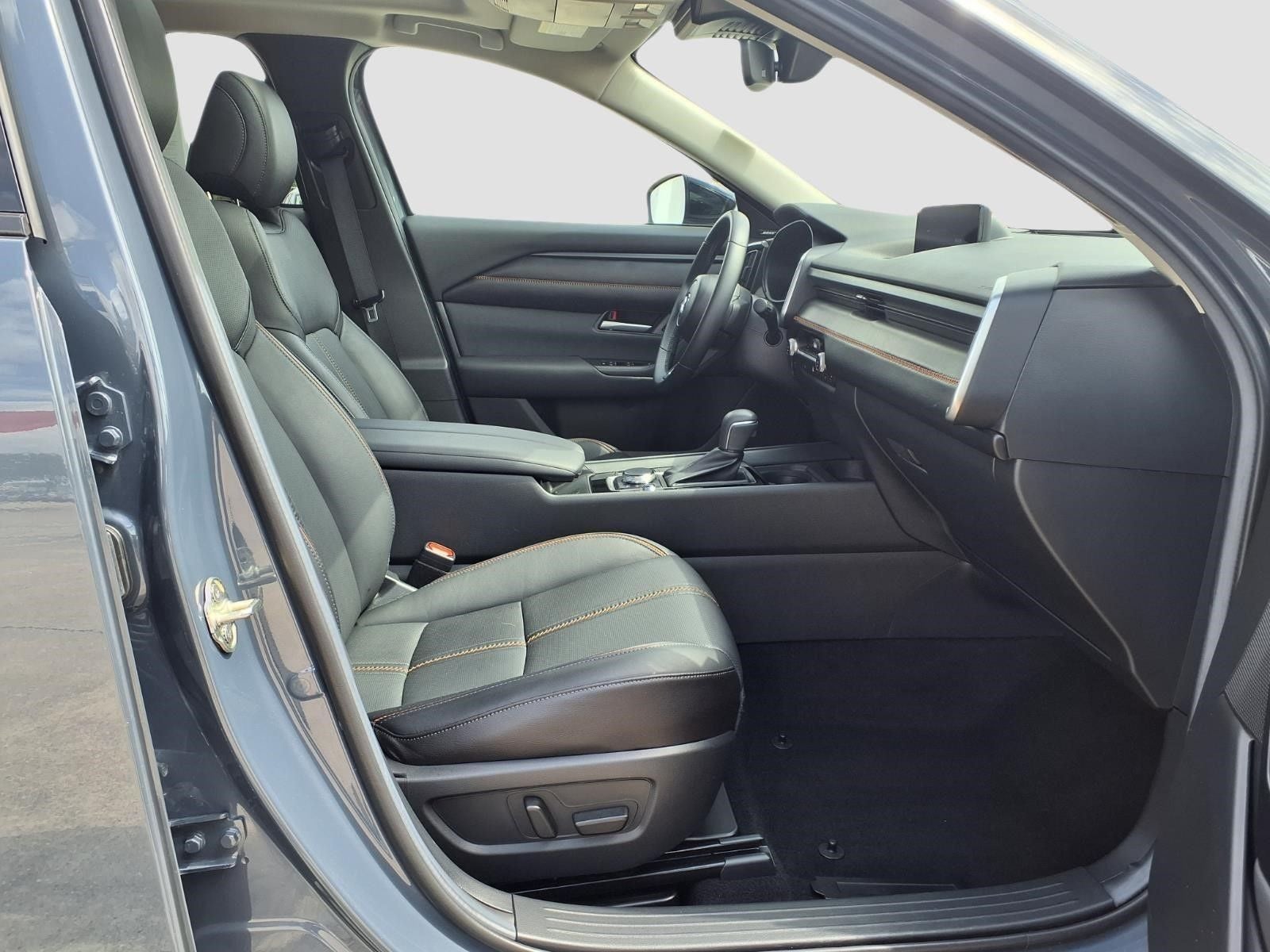 2025 Mazda Mazda CX-50 Hybrid Premium