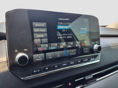 2022 Mitsubishi Outlander Base
