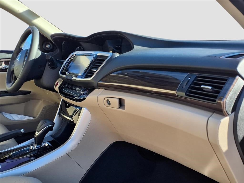 2017 Honda Accord Hybrid Touring