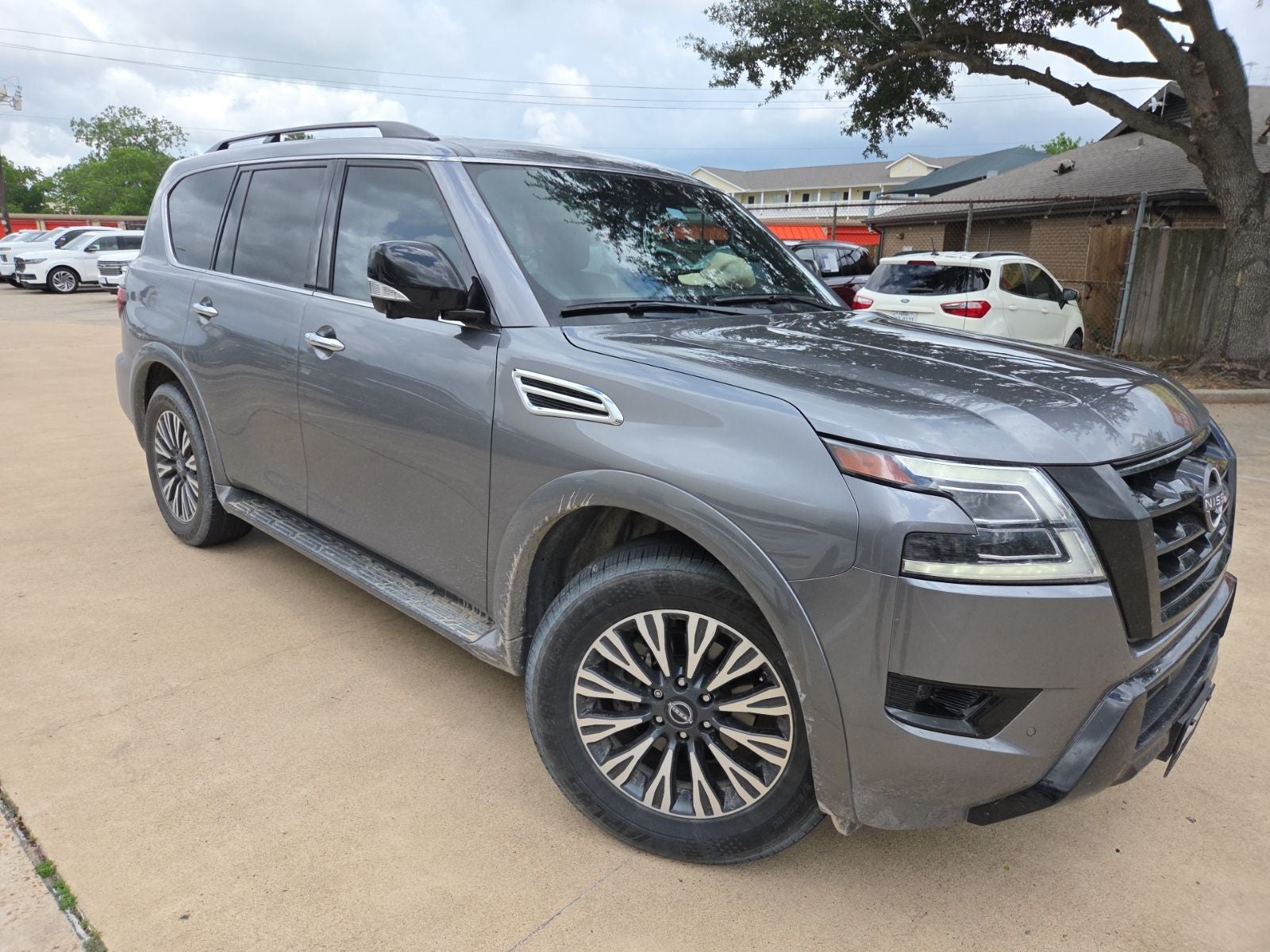 2023 Nissan Armada SL