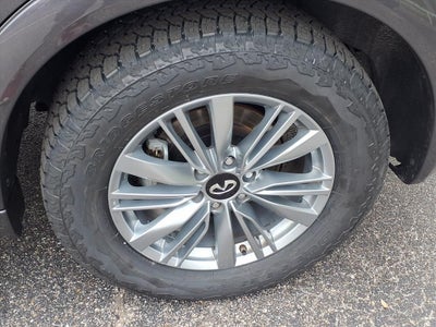 2024 INFINITI QX80 LUXE