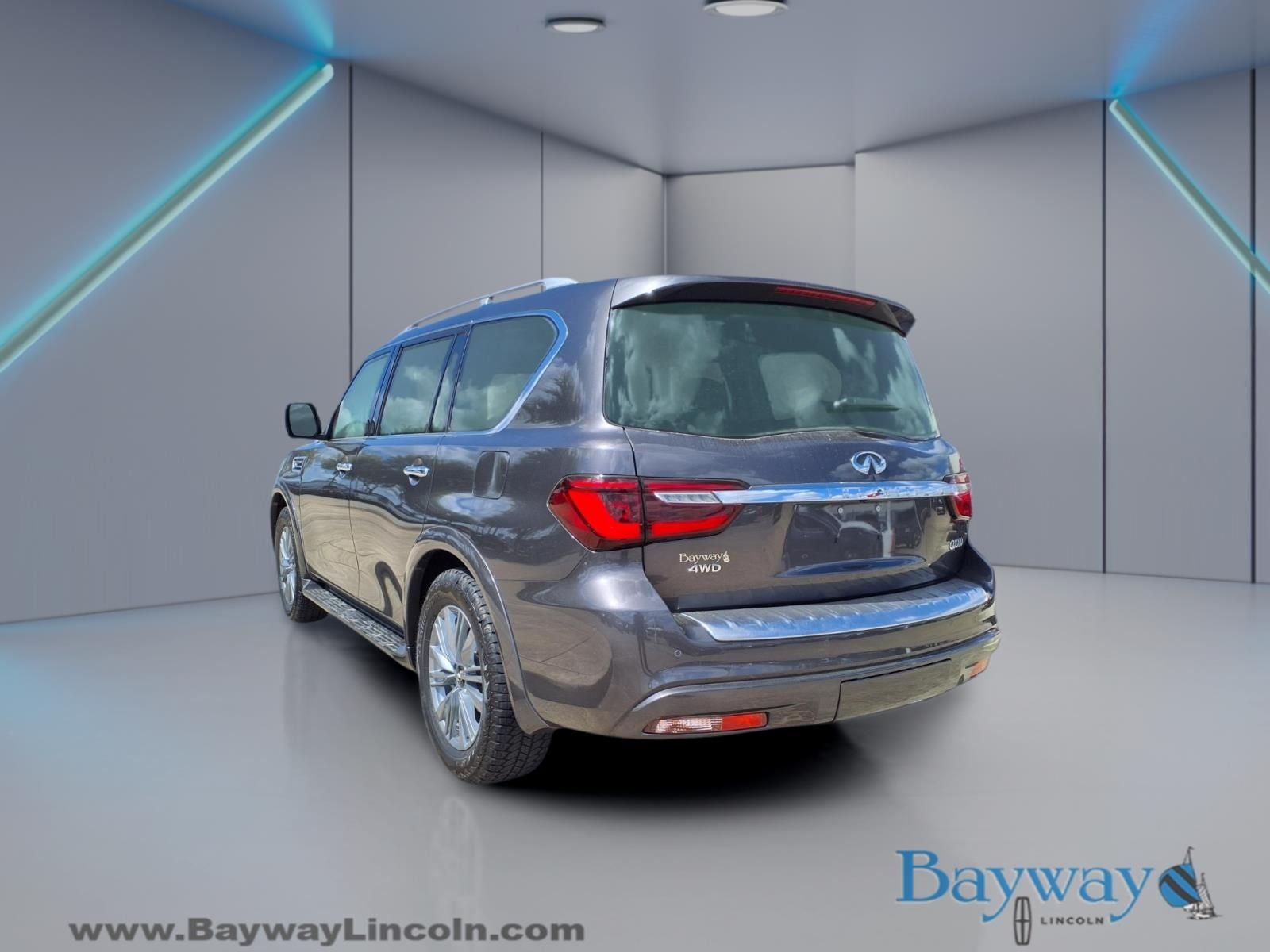 2024 INFINITI QX80 LUXE