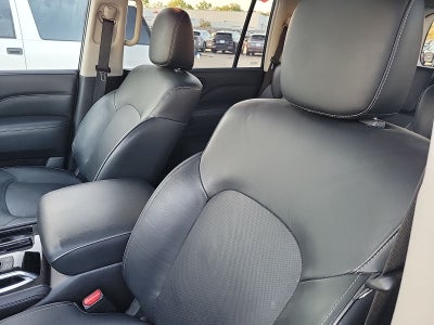 2024 INFINITI QX80 LUXE